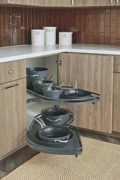 Kitchen & Wardrobe Hardware